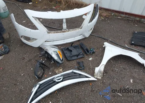 2017 Nissan Versa 1.6 Sv z USA, uszkodzony, nr VIN 3N1CN7AP6HL883719